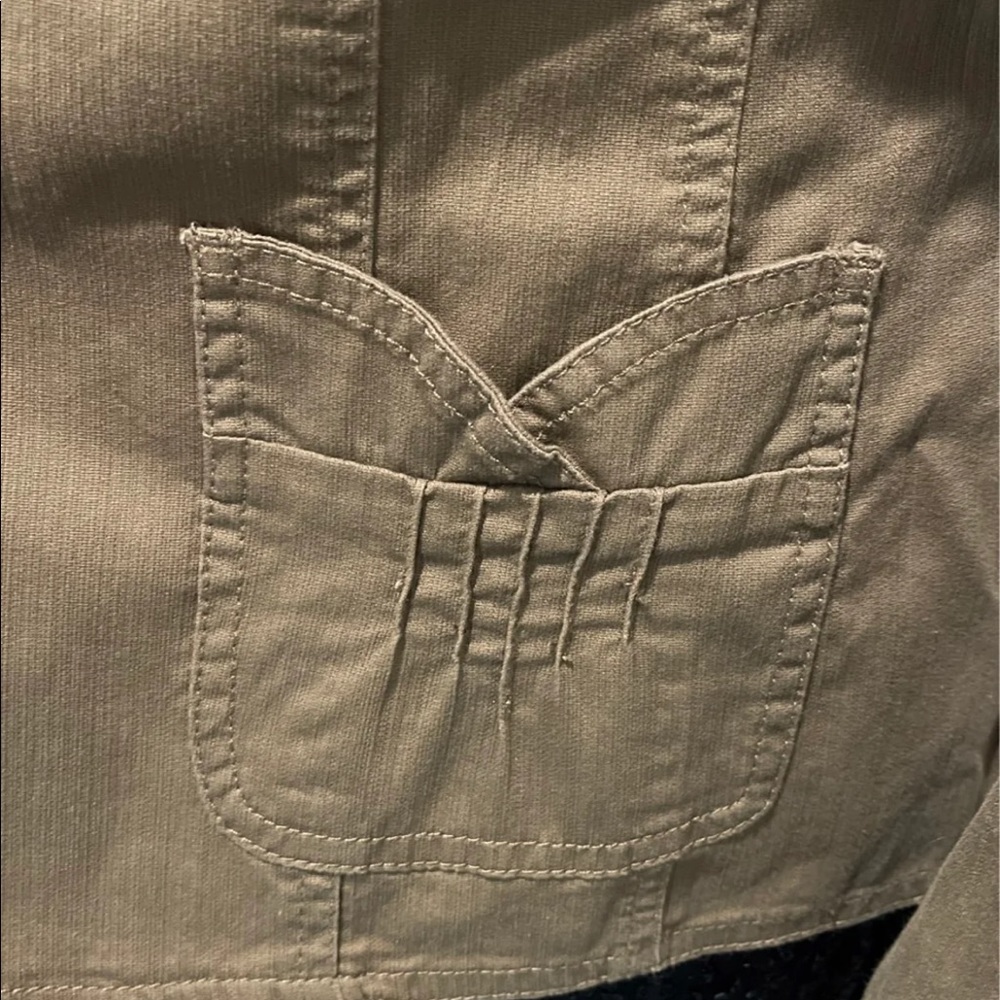 Lightweight Jean Jacket - Picture 3 of 8